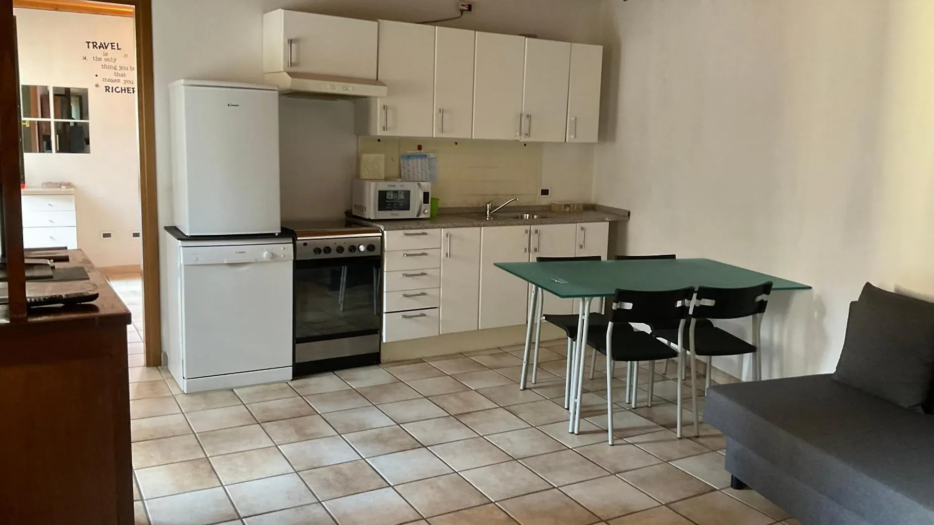 Pudapartment Holiday Home بيسوني